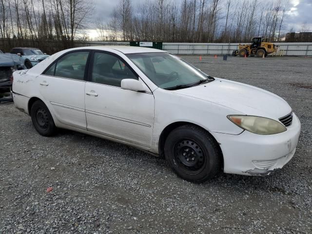 2005 Toyota Camry LE