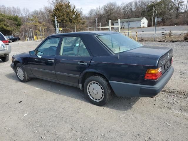 1986 Mercedes-Benz 300 E