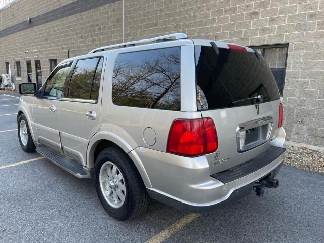 2004 Lincoln Navigator