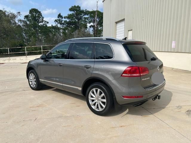 2012 Volkswagen Touareg V6