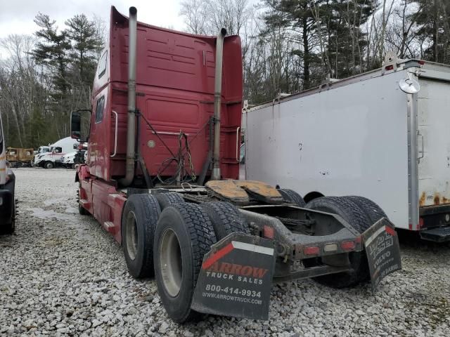 2010 Volvo VN VNL