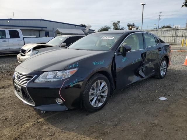 2015 Lexus ES 300H