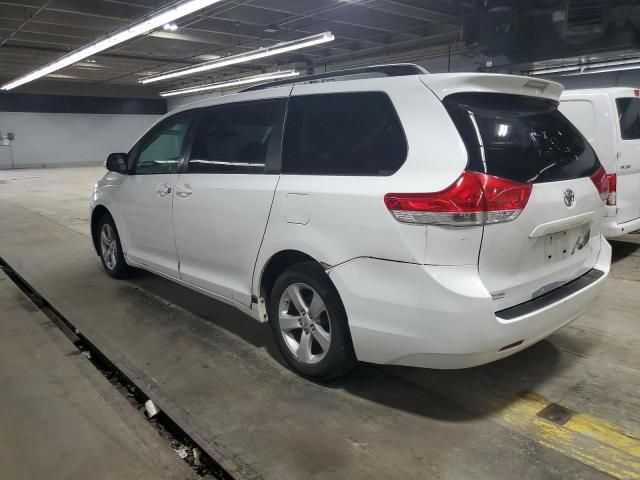 2011 Toyota Sienna LE