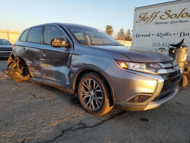 2016 Mitsubishi Outlander SE