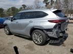 2023 Toyota Highlander Hybrid Limited