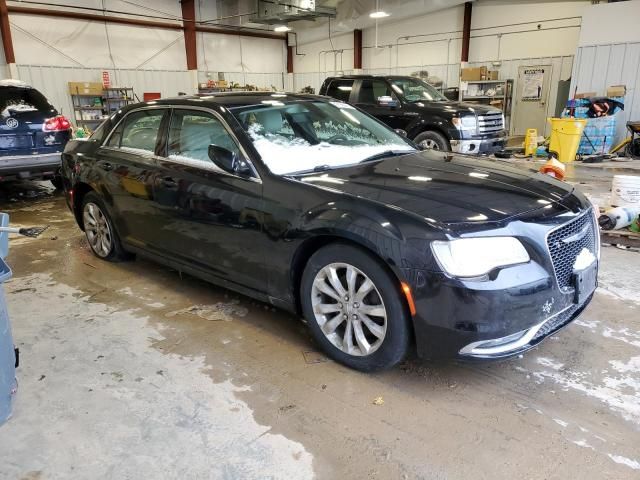 2018 Chrysler 300 Touring