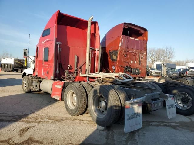 2008 Kenworth 8600 Semi Truck