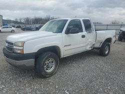 Salvage trucks for sale at Lawrenceburg, KY auction: 2005 Chevrolet Silverado K2500 Heavy Duty