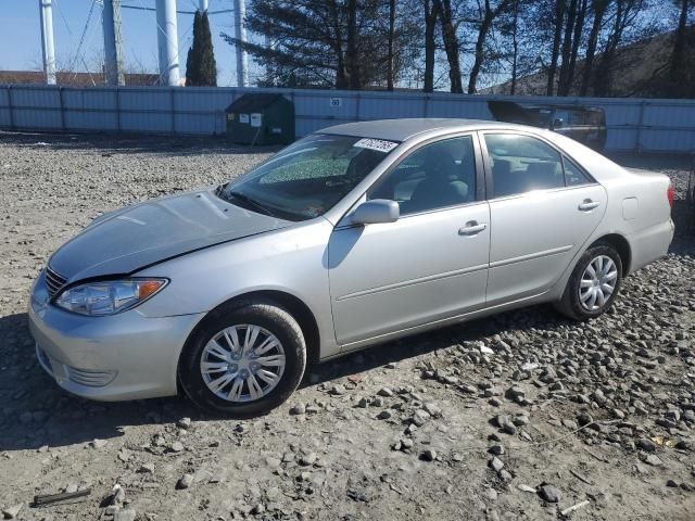 2005 Toyota Camry LE