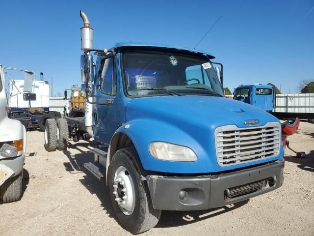 2003 Freightliner Business Class M2 Truck Cab Andchassis