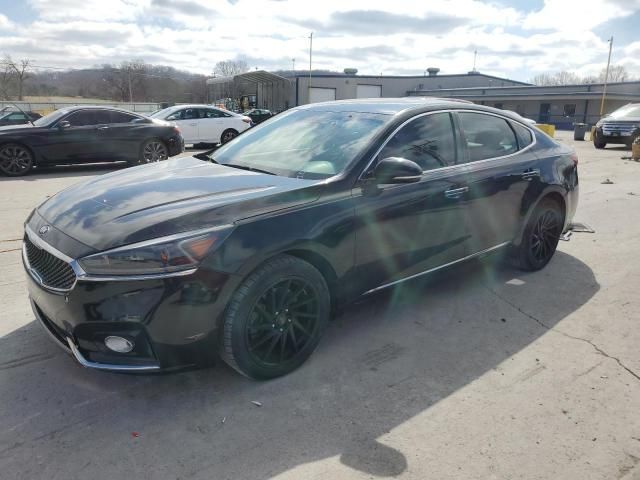 2017 KIA Cadenza Premium