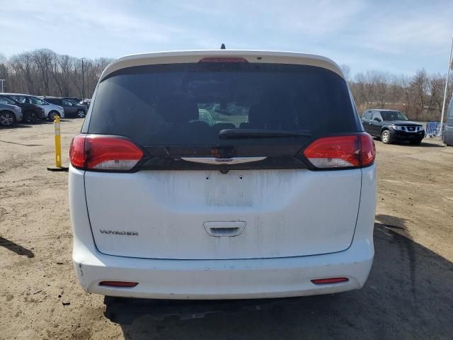 2022 Chrysler Voyager LX