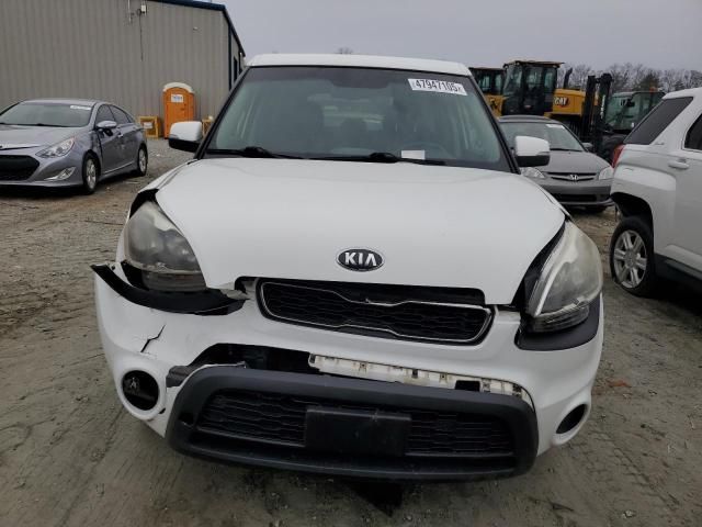 2013 KIA Soul +