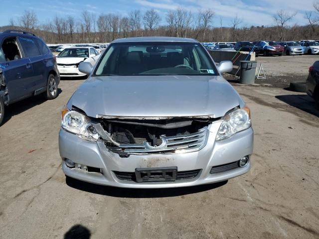 2010 Toyota Avalon XL