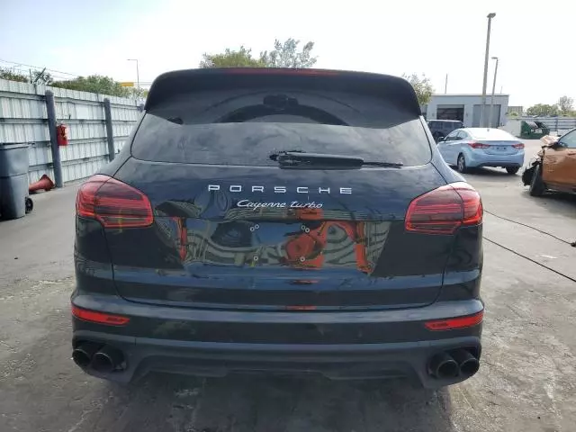 2016 Porsche Cayenne Turbo