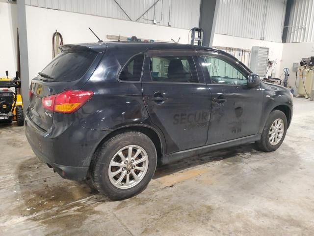 2014 Mitsubishi RVR SE