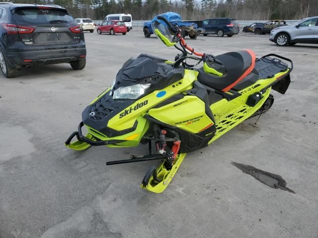 2020 Skidoo 2020 Skidoo Renegade