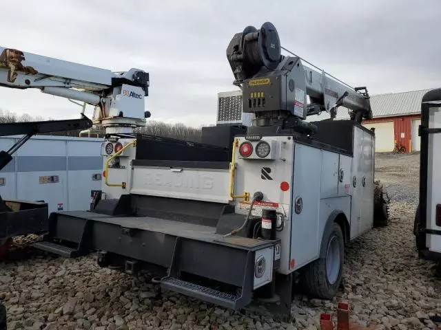 2022 Ford F600 Service Truck