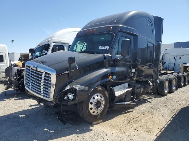 2016 Freightliner Cascadia 125 Semi Truck