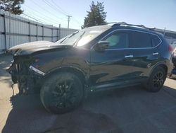 Carros salvage a la venta en subasta: 2017 Nissan Rogue SV