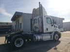 2013 Freightliner Cascadia Semi Truck