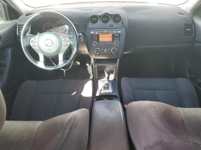 2011 Nissan Altima Base