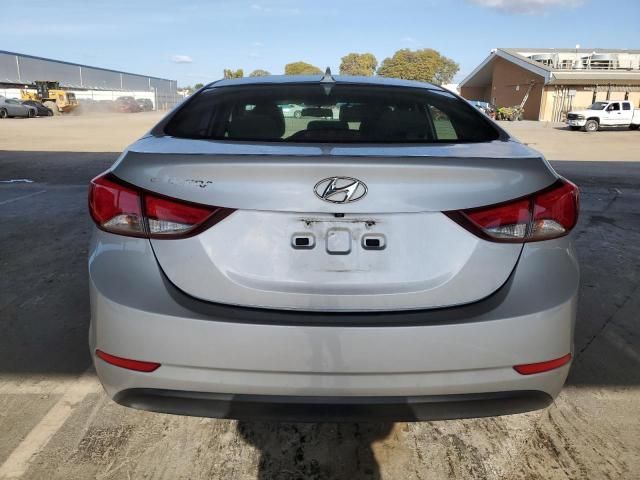 2014 Hyundai Elantra SE