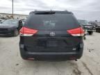 2014 Toyota Sienna XLE