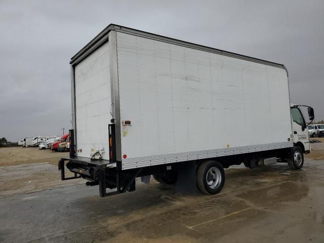 2014 Hino 195 BOX Truck