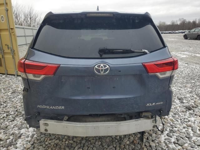 2018 Toyota Highlander SE