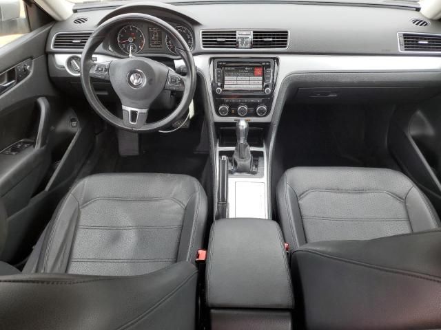 2012 Volkswagen Passat SE