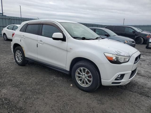 2011 Mitsubishi RVR SE