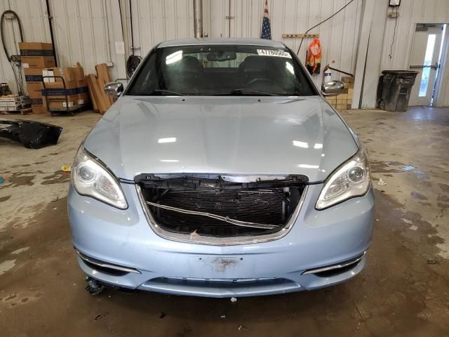 2012 Chrysler 200 Limited