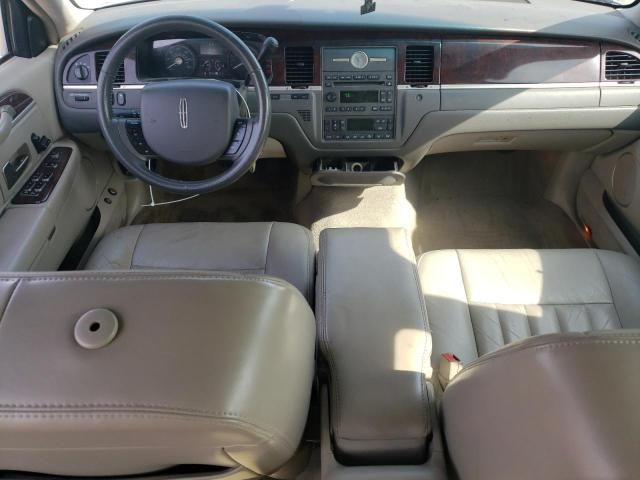 2007 Lincoln Town Car Signature