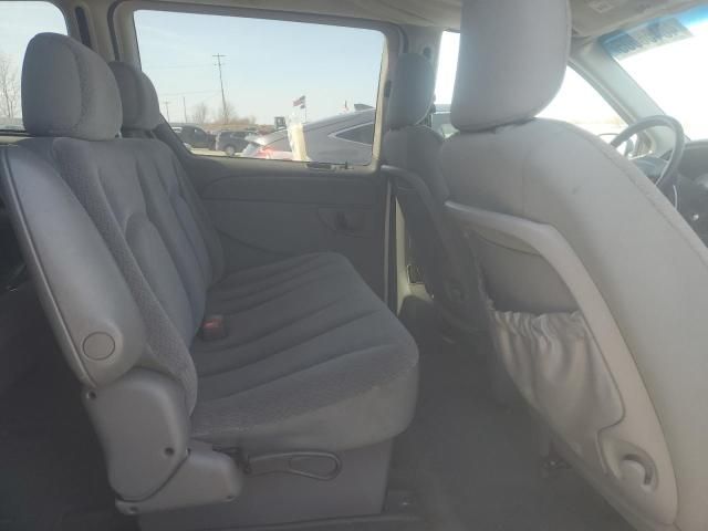 2005 Chrysler Town & Country