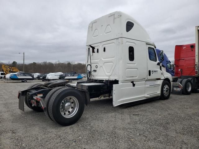 2019 Freightliner Cascadia