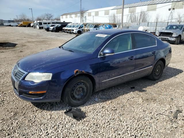 2006 Volkswagen Passat 2.0T Luxury