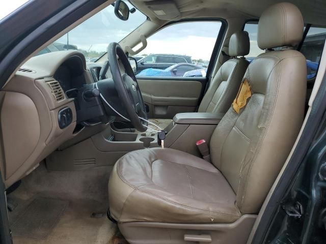 2004 Ford Explorer XLS