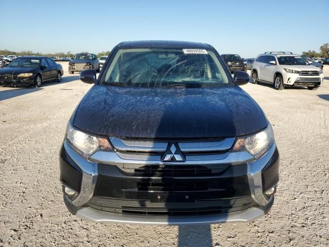 2016 Mitsubishi Outlander SE