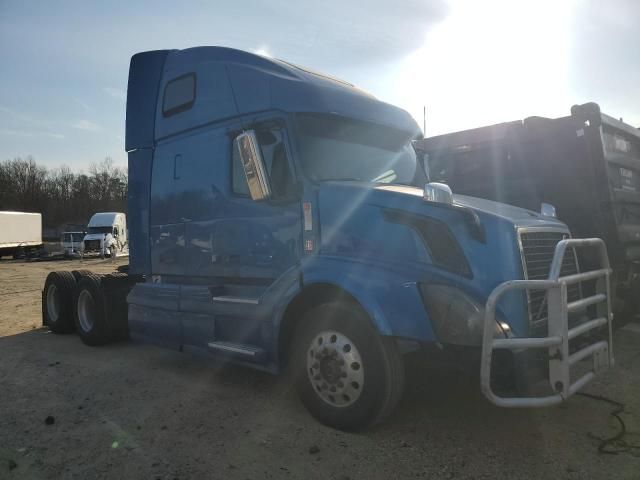 2012 Volvo VN VNL