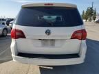 2010 Volkswagen Routan SEL