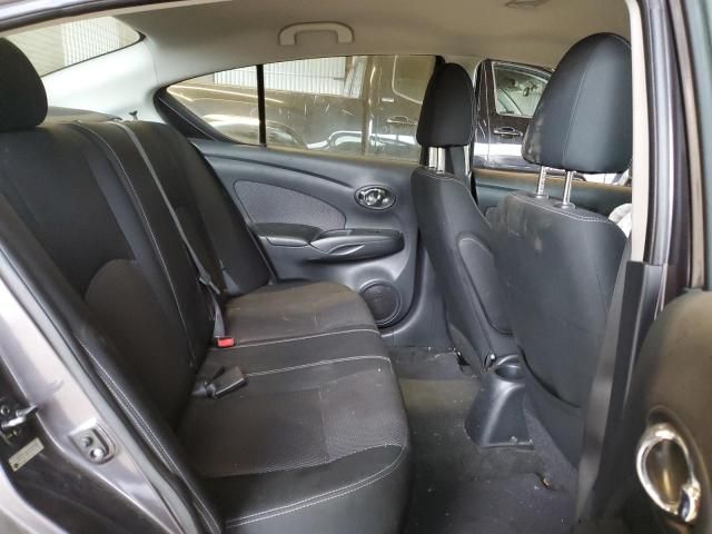 2015 Nissan Versa S