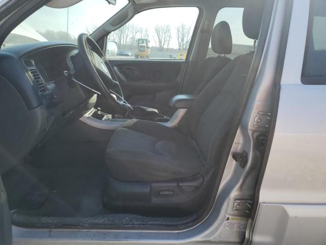 2005 Mazda Tribute S