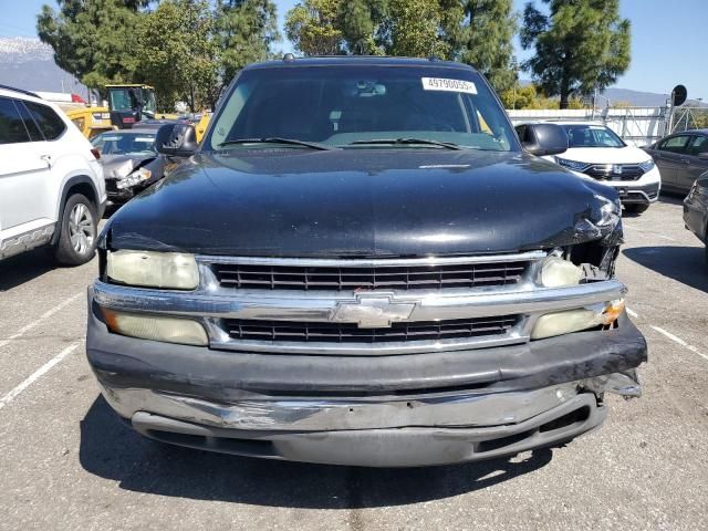 2004 Chevrolet Suburban C1500