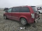 2010 Chrysler Town & Country Touring