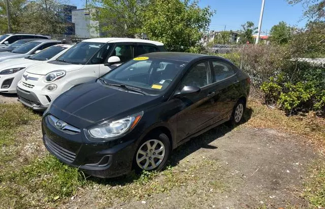 2013 Hyundai Accent GLS