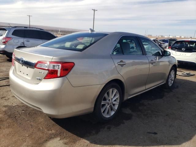 2014 Toyota Camry Hybrid