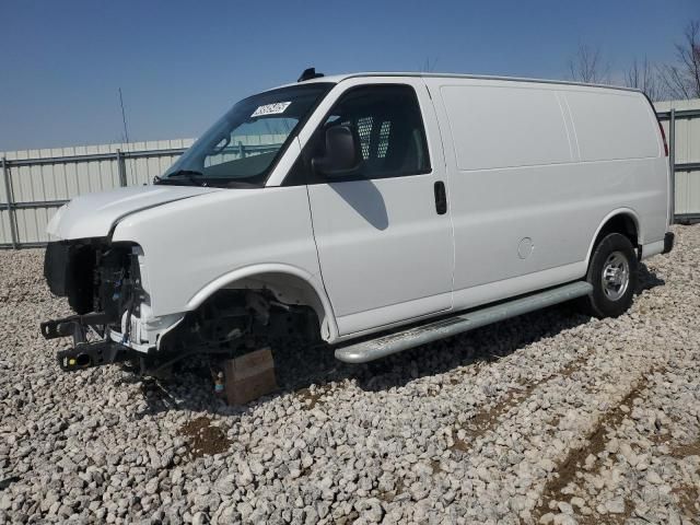 2024 Chevrolet Express G2500