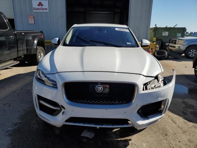 2017 Jaguar F-PACE R-Sport