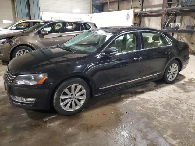 2012 Volkswagen Passat SEL